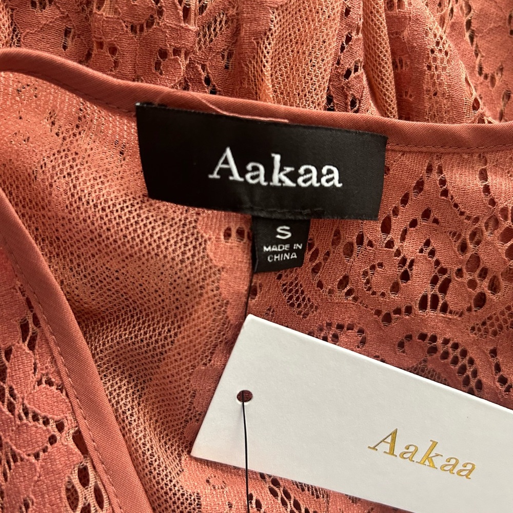 NEW! Aakaa Terracotta Lace Maxi Dress. Stunning lace design. Size Small. - Picture 9 of 11